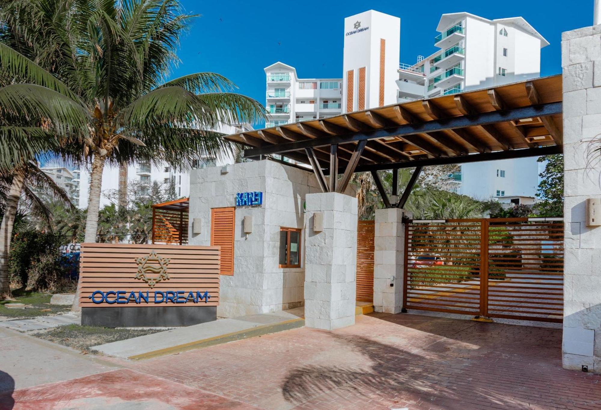 The Ocean Vibes Suites By Casa Paraiso Cancún Zewnętrze zdjęcie